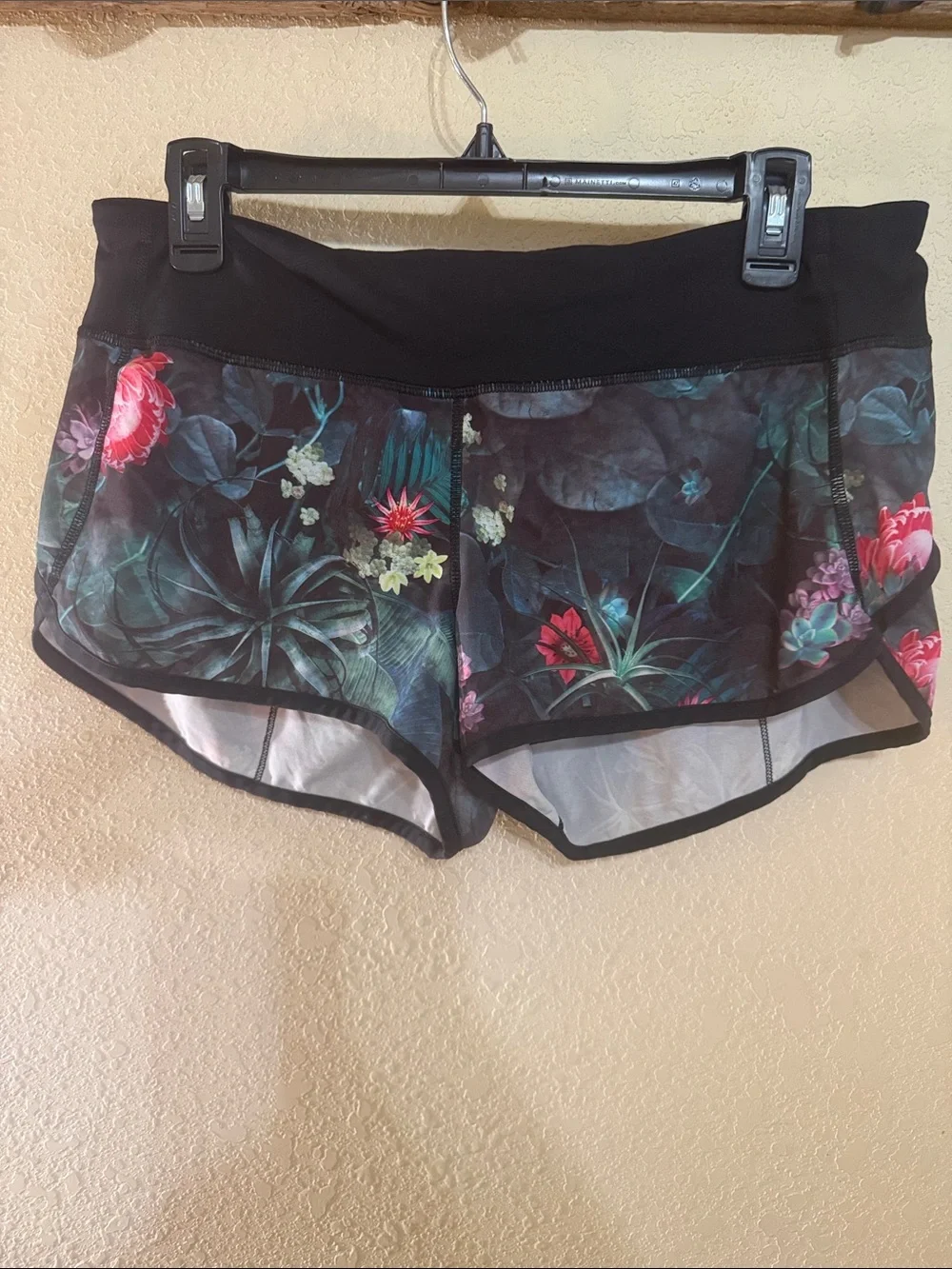 lululemon athletica breathable athletic